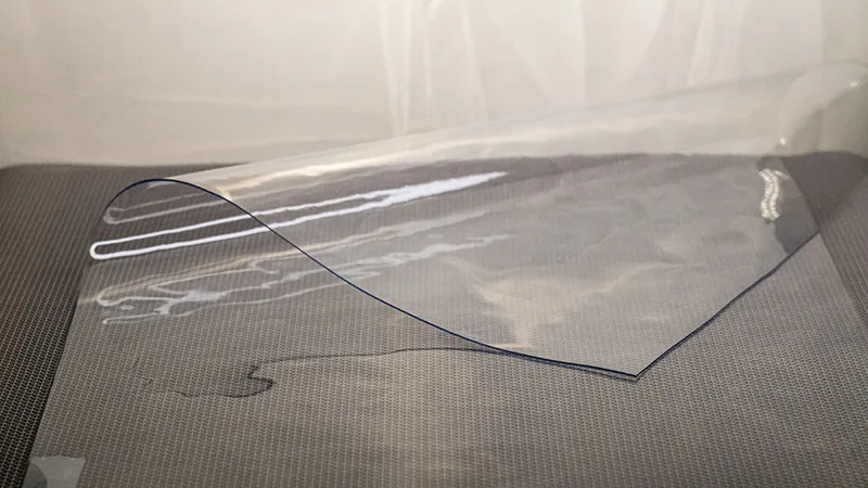 Прозрачная плёнка ПВХ 700 мкм